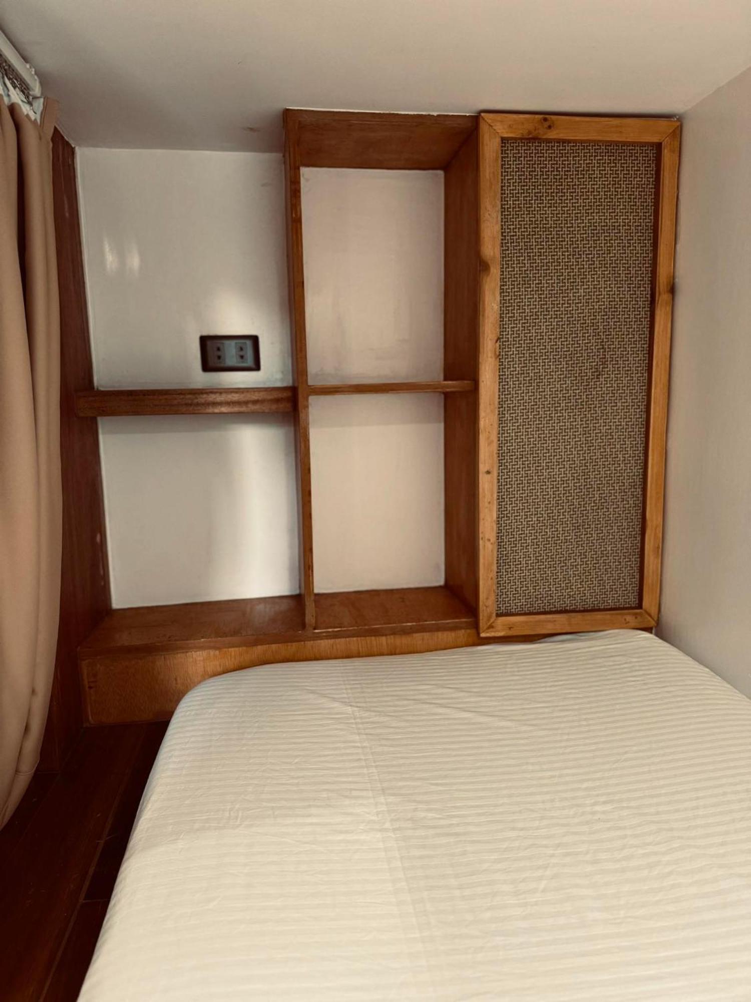 Catangnan Casavia Siargaoホステル エクステリア 写真