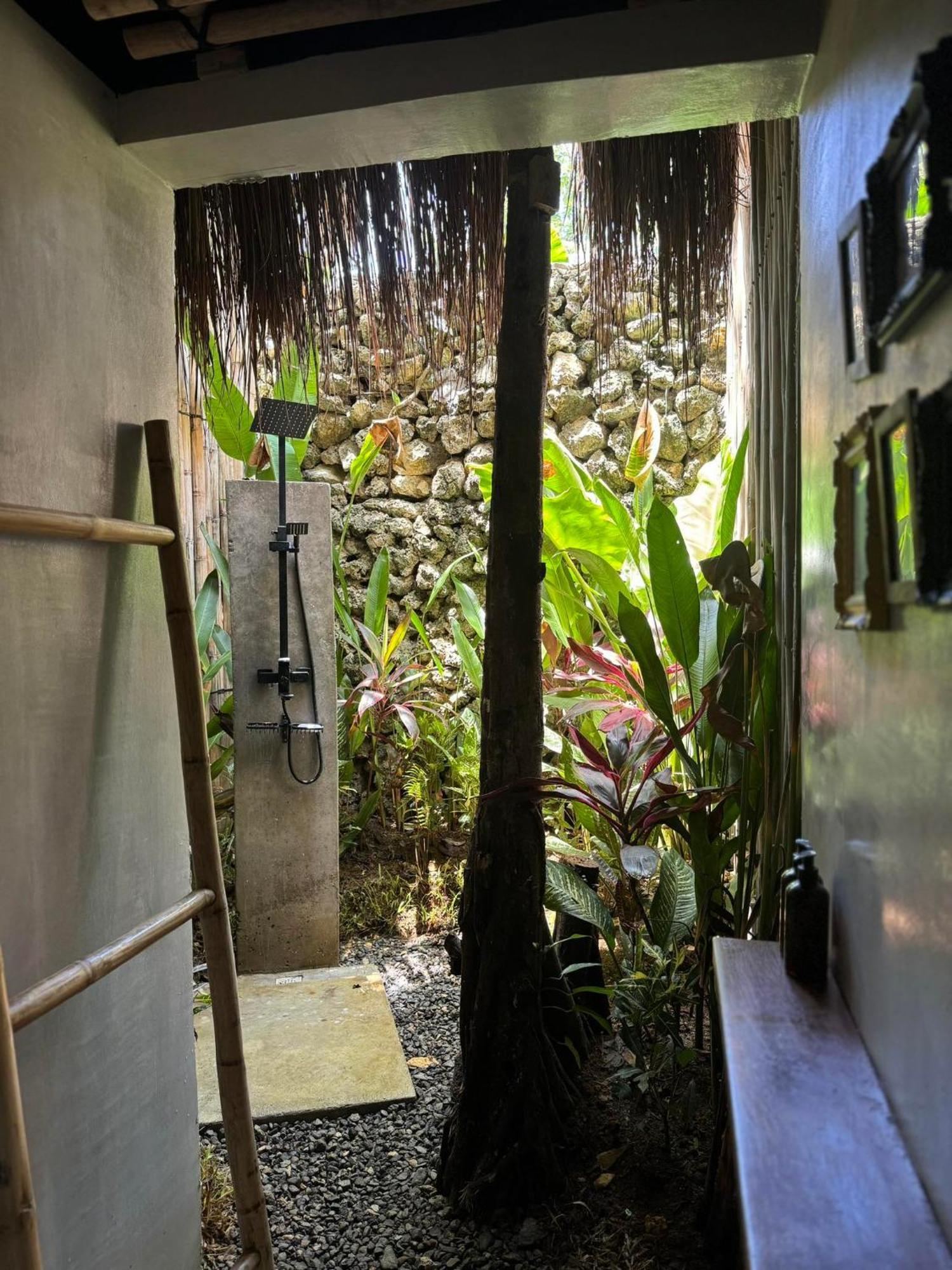 Catangnan Casavia Siargaoホステル エクステリア 写真